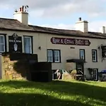 Oyo Rose & Crown فندق Bainbridge