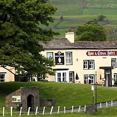 Oyo Rose & Crown Hotell