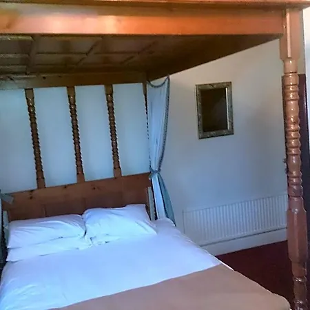 Oyo Rose & Crown Hotel Bainbridge