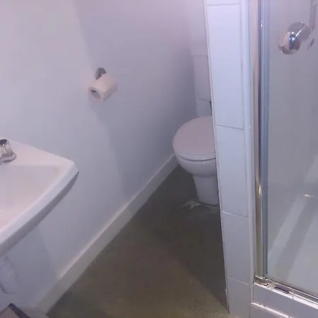 Hotel Oyo Rose & Crown Bainbridge