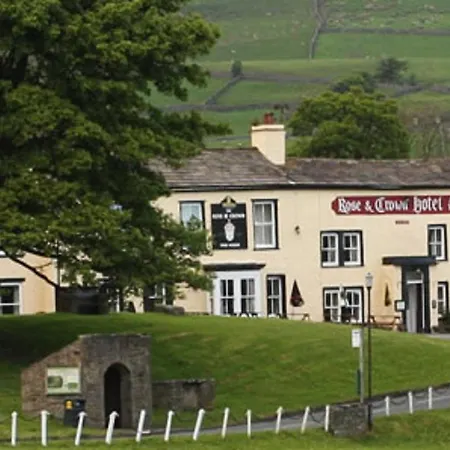 Oyo Rose & Crown Bainbridge
