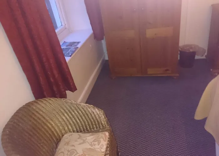 Oyo Rose & Crown 酒店 Bainbridge